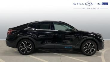 SPOTICAR Citroën C4 X E-c4 X 50kwh Shine Fastback Auto 4dr (7.4kw Charger) Used Car - Suv Electric Black - West London - 1200563038_2