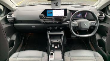 SPOTICAR Citroën C4 X E-c4 X 50kwh Shine Fastback Auto 4dr (7.4kw Charger) Used Car - Suv Electric Black - Nottingham - 1200567519_5