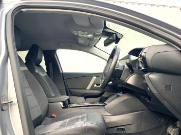 SPOTICAR Citroën C4 X E-c4 X 50kwh E-series Fastback Auto 4dr (7.4kw Charger) Used Car - Suv Electric Grey - Blackburn - 1200569305_2