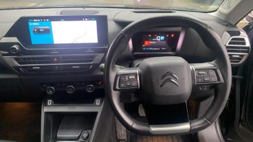 SPOTICAR Citroën C4 X E-c4 X 50kwh E-series Fastback Auto 4dr (7.4kw Charger) Used Car - Suv Electric Black - Sheffield - 1200574869_4