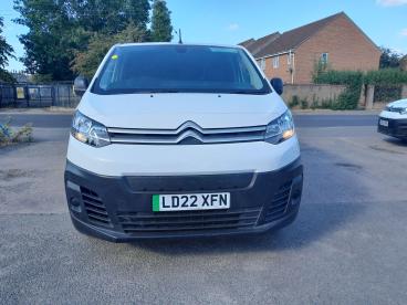 SPOTICAR Citroën Dispatch E-dispatch E 1000 75kwh Enterprise Pro M Auto Mwb 6dr (7.4kw Used Car - Commercial Vehicle Electric White - Colchester - 1200624753_2