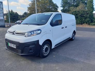 SPOTICAR Citroën Dispatch E-dispatch E 1000 75kwh Enterprise Pro M Auto Mwb 6dr (7.4kw Used Car - Commercial Vehicle Electric White - Colchester - 1200624753_3