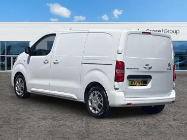 SPOTICAR Citroën Dispatch E-dispatch E 1000 75 Kwh Driver Edition M Auto Mwb 6dr (7.4kw Used Car - Commercial Vehicle Electric White - Ipswich - 100624950_5