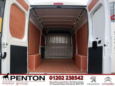 SPOTICAR Citroën Relay E-relay 35 70kwh Enterprise Auto L3 High Roof 5dr (heavy) Used Car - Commercial Vehicle Electric White - Christchurch - 1200599119_4