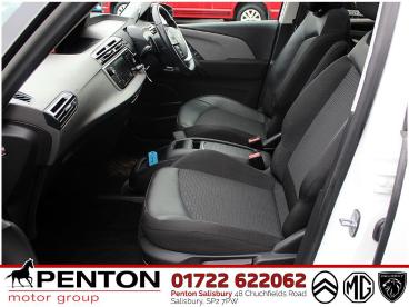 SPOTICAR Citroën C4 Grand Spacetourer Grand C4 Spacetourer 1.5 Bluehdi Shine Eat8 Euro 6 (s/s) 5dr Used Car - Mpv Diesel White - Salisbury - 1200475765_3