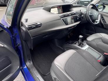 SPOTICAR Citroën C4 Grand Spacetourer Grand C4 Spacetourer 1.2 Puretech Flair Euro 6 (s/s) 5dr Used Car - Mpv Petrol Blue - Chorley - 1200555218_4