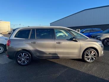 SPOTICAR Citroën C4 Grand Spacetourer Grand C4 Spacetourer 1.5 Bluehdi Sense Euro 6 (s/s) 5dr Used Car - Mpv Diesel Grey - Eglinton - 1200560077_2