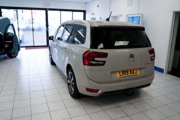 SPOTICAR Citroën C4 Grand Spacetourer Grand C4 Spacetourer 1.5 Bluehdi Feel Euro 6 (s/s) 5dr Used Car - Mpv Diesel Beige - Newport - 1200578264_4
