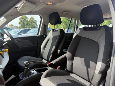 SPOTICAR Citroën C4 Grand Spacetourer Grand C4 Spacetourer 1.5 Bluehdi Live Euro 6 (s/s) 5dr Used Car - Mpv Diesel Grey - Carlisle - 1200578707_5