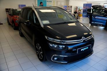 SPOTICAR Citroën C4 Grand Spacetourer Grand C4 Spacetourer 1.2 Puretech Flair Plus Euro 6 (s/s) 5dr Used Car - Mpv Petrol Black - Newport - 1200596475_2