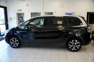 SPOTICAR Citroën C4 Grand Spacetourer Grand C4 Spacetourer 1.2 Puretech Flair Plus Euro 6 (s/s) 5dr Used Car - Mpv Petrol Black - Newport - 1200596475_5