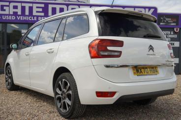 SPOTICAR Citroën C4 Grand Spacetourer Grand C4 Spacetourer 1.5 Bluehdi Feel Plus Eat8 Euro 6 (s/s) 5dr Used Car - Mpv Diesel White - Great Yarmouth - 1200604850_2