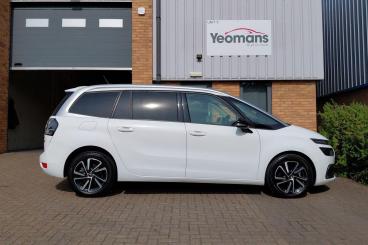 SPOTICAR Citroën C4 Grand Spacetourer Grand C4 Spacetourer 1.5 Bluehdi Shine Eat8 Euro 6 (s/s) 5dr Used Car - Mpv Diesel White - Fareham - 1200619677_2