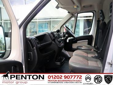 SPOTICAR Citroën Relay 2.0 Bluehdi 35 Enterprise L3 High Roof Euro 6 5dr Used Car - Commercial Vehicle Diesel Silver - Christchurch - 1200534549_3