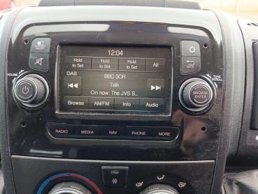 SPOTICAR Citroën Relay 2.2 Bluehdi 35 Enterprise L2 High Roof Euro 6 (s/s Used Car - Commercial Vehicle Diesel White - Aylesbury - 1200544279_4