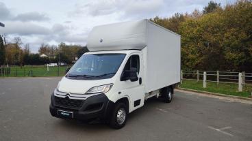 SPOTICAR Citroën Relay 2.2 Bluehdi 35 Plus Ready To Run Luton L4 Euro 6 ( Used Car - Commercial Vehicle Diesel White - Dartford - 1200549155_3