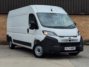 SPOTICAR Citroën Relay 2.2 Bluehdi 35 Enterprise L3 H2 Euro 6 (s/s) 5dr Used Car - Commercial Vehicle Diesel White - Preston - 1200557588_1