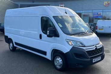 SPOTICAR Citroën Relay 2.2 Bluehdi 35 Enterprise Edition L3 High Roof Eur Used Car - Commercial Vehicle Diesel White - Swindon - 1200564163_5