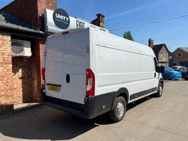 SPOTICAR Citroën Relay 2.2 Bluehdi 35 Enterprise Edition L4 High Roof Eur Used Car - Commercial Vehicle Diesel White - Warwick - 1200566235_2