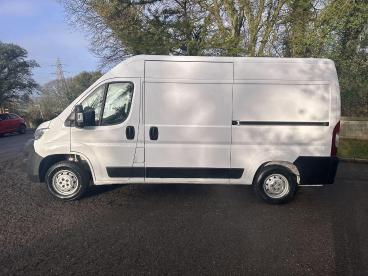 SPOTICAR Citroën Relay 2.2 Bluehdi 35 Enterprise L2 High Roof Euro 6 (s/s Used Car - Commercial Vehicle Diesel White - Croxdale - 1200567618_4