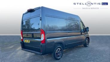 SPOTICAR Citroën Relay 2.2 Bluehdi 35 Enterprise A8 L2 H2 Euro 6 (s/s) 5d Used Car - Commercial Vehicle Diesel Grey - Hatfield - 1200567798_3