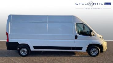 SPOTICAR Citroën Relay 2.2 Bluehdi 35 Enterprise L3 H2 Euro 6 (s/s) 5dr Used Car - Commercial Vehicle Diesel White - Hatfield - 1200568105_2