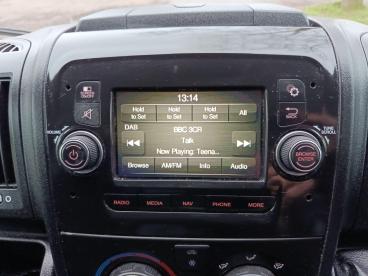 SPOTICAR Citroën Relay 2.2 Bluehdi 35 Enterprise L2 High Roof Euro 6 (s/s Used Car - Commercial Vehicle Diesel White - Aylesbury - 1200568259_4