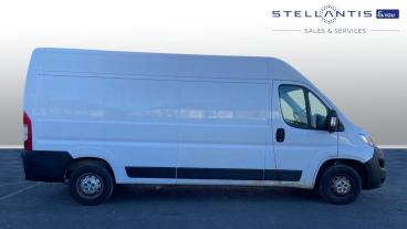 SPOTICAR Citroën Relay 2.2 Bluehdi 35 Enterprise Edition L3 High Roof Eur Used Car - Commercial Vehicle Diesel White - Preston - 1200579203_2