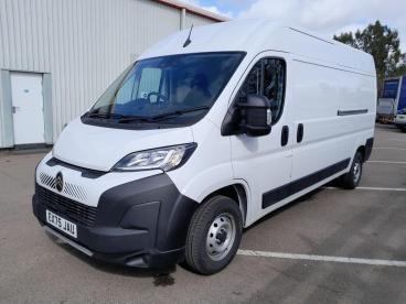 SPOTICAR Citroën Relay 2.2 Bluehdi 35 Enterprise L3 H2 Euro 6 (s/s) 5dr Used Car - Commercial Vehicle Diesel White - Colchester - 1200589627_4