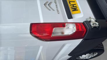 SPOTICAR Citroën Relay 2.2 Bluehdi 35 Enterprise L3 High Roof Euro 6 (s/s Used Car - Commercial Vehicle Diesel White - Salford - 1200598699_5
