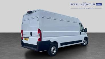 SPOTICAR Citroën Relay 2.2 Bluehdi 35 Enterprise L3 H2 Euro 6 (s/s) 5dr Used Car - Commercial Vehicle Diesel White - Salford - 1200606511_3