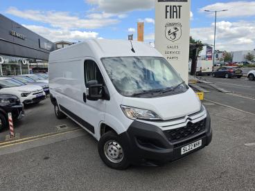 SPOTICAR Citroën Relay 2.2 Bluehdi 35 Enterprise L3 High Roof Euro 6 (s/s Used Car - Commercial Vehicle Diesel White - Wakefield - 1200609457_1