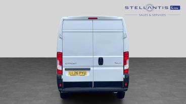SPOTICAR Citroën Relay 2.2 Bluehdi 35 Enterprise L3 H2 Euro 6 (s/s) 5dr Used Car - Commercial Vehicle Diesel White - Hatfield - 1200610658_4