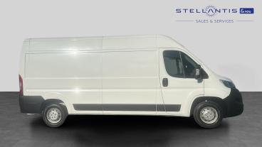 SPOTICAR Citroën Relay 2.2 Bluehdi 35 Enterprise Edition L3 High Roof Eur Used Car - Commercial Vehicle Diesel White - Leicester - 1200623702_2