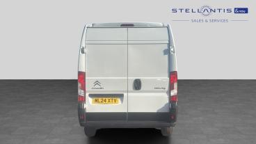 SPOTICAR Citroën Relay 2.2 Bluehdi 35 Enterprise Edition L3 High Roof Eur Used Car - Commercial Vehicle Diesel White - Leicester - 1200623702_4