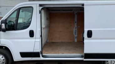 SPOTICAR Citroën Relay 2.2 Bluehdi 35 Enterprise Edition L2 Euro 6 (s/s) Used Car - Commercial Vehicle Diesel White - Birmingham - 1200625529_4