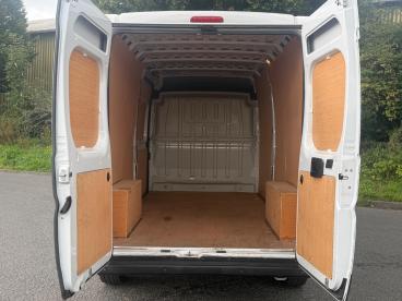 SPOTICAR Citroën Relay 2.2 Bluehdi 35 Enterprise Edition L3 High Roof Eur Used Car - Commercial Vehicle Diesel White - Carlisle - 1200634799_5