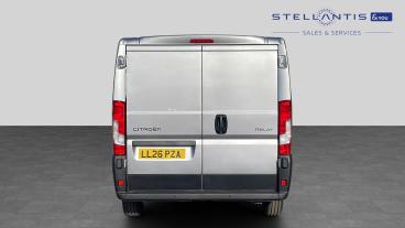 SPOTICAR Citroën Relay 2.2 3.5t Enterprise L2 H1 Euro 6 (s/s) 5dr Used Car - Commercial Vehicle Diesel Grey - Hatfield - 1200637293_4
