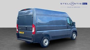 SPOTICAR Citroën Relay 2.2 3.5t Enterprise A8 L2 H2 Euro 6 (s/s) 5dr Used Car - Commercial Vehicle Diesel Grey - Hatfield - 1200637299_3