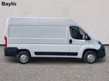 SPOTICAR Citroën Relay 2.2 Bluehdi 35 Enterprise Edition L2 High Roof Eur Used Car - Commercial Vehicle Diesel White - Gloucester - 1200642887_5