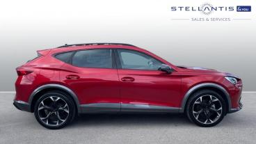SPOTICAR Cupra Formentor 1.4 Ehybrid 12.8kwh V2 Dsg Euro 6 (s/s) 5dr Used Car - Suv Plug-in Hybrid Red - Liverpool - 1200542139_2