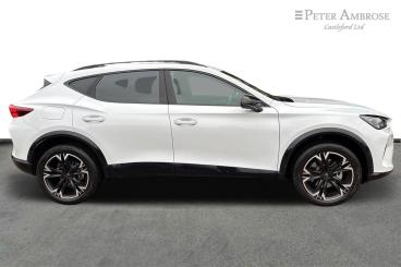 SPOTICAR Cupra Formentor 1.5 Etsi V1 Dsg Euro 6 (s/s) 5dr Used Car - Suv Hybrid White - Castleford - 1200542929_2