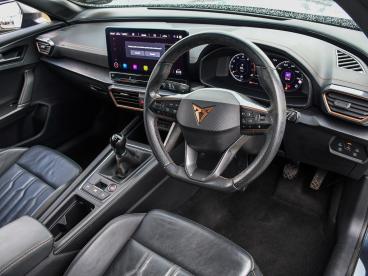 SPOTICAR Cupra Formentor 1.5 Tsi V2 Euro 6 (s/s) 5dr Used Car - Suv Petrol Grey - Nuneaton - 1200558002_4