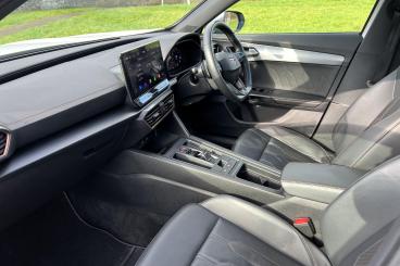 SPOTICAR Cupra Formentor 1.5 Tsi V2 Dsg Euro 6 (s/s) 5dr Used Car - Suv Petrol White - Bridgend - 1200575837_2