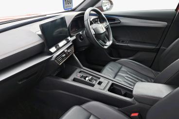 SPOTICAR Cupra Formentor 1.5 Tsi V2 Dsg Euro 6 (s/s) 5dr Used Car - Suv Petrol Red - Telford - 1200582034_2