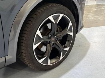 SPOTICAR Cupra Formentor 1.4 Ehybrid 204 V2 5dr Dsg Used Car - Suv Plug-in Hybrid Grey - Swansea - 1200605813_4