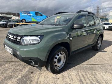 SPOTICAR Dacia Duster 1.0 Tce Essential Euro 6 (s/s) 5dr Used Car - Suv Petrol Green - Pontypridd - 1200582677_3