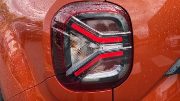SPOTICAR Dacia Duster 1.0 Tce Prestige Euro 6 (s/s) 5dr Used Car - Suv  Orange - Bristol - 1200599410_5