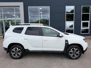SPOTICAR Dacia Duster 1.0 Tce Prestige Euro 6 (s/s) 5dr Used Car - Suv  White - Rugby - 1200609271_5