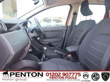 SPOTICAR Dacia Duster 1.0 Tce Comfort Euro 6 (s/s) 5dr Used Car - Suv Petrol Orange - Christchurch - 1200629715_3